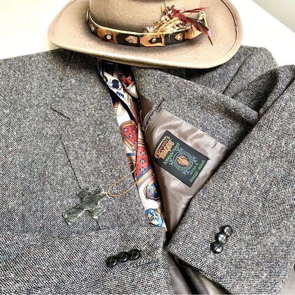 Irish BOYFRIEND BLAZER REAL MAGEED Donegal tweed wool blazer W equestrian vibe - Picture 15 of 16